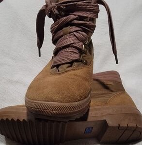 Keds pink/tan boots Size 8